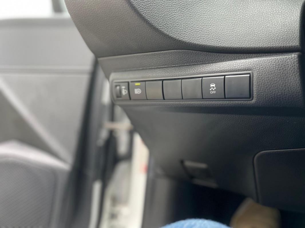 Toyota Corolla - Photo 31