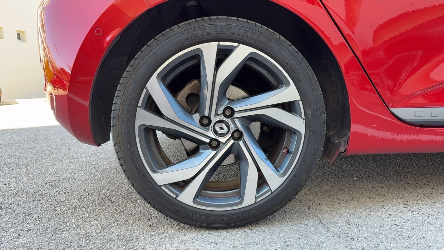Renault Clio - Photo 16