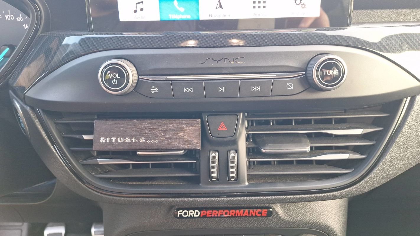 Ford Focus - Photo 13