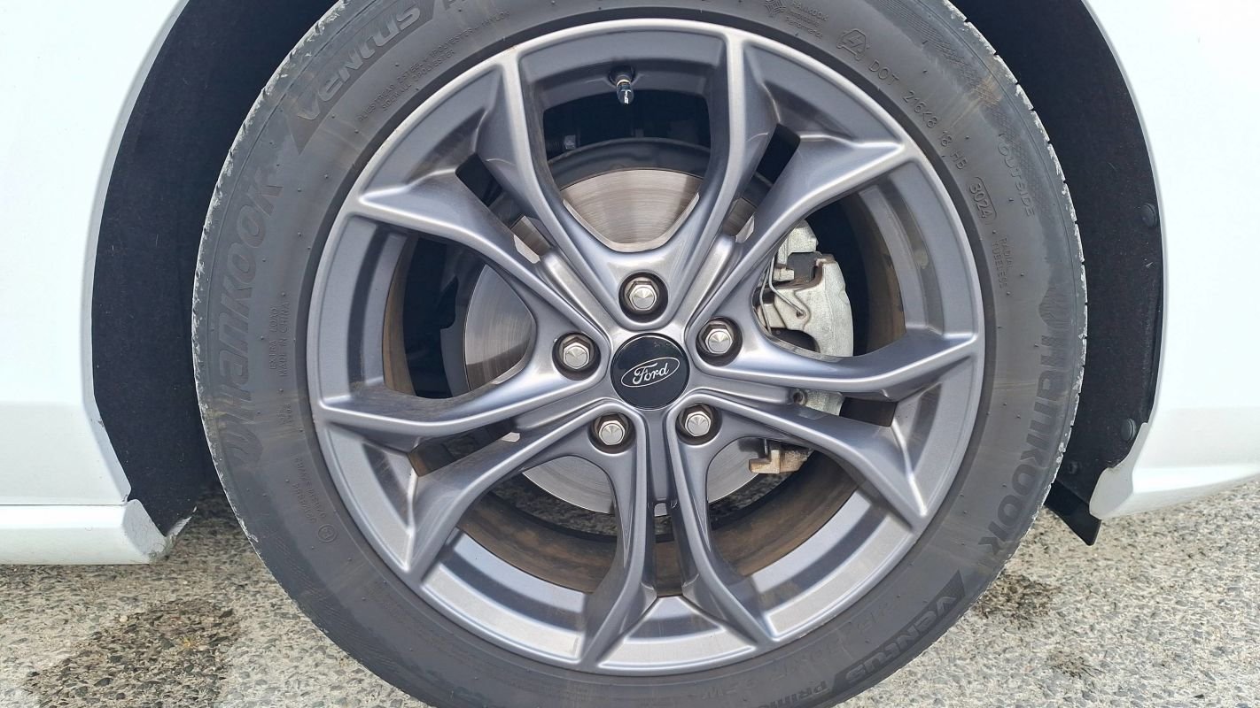 Ford Focus - Photo 17