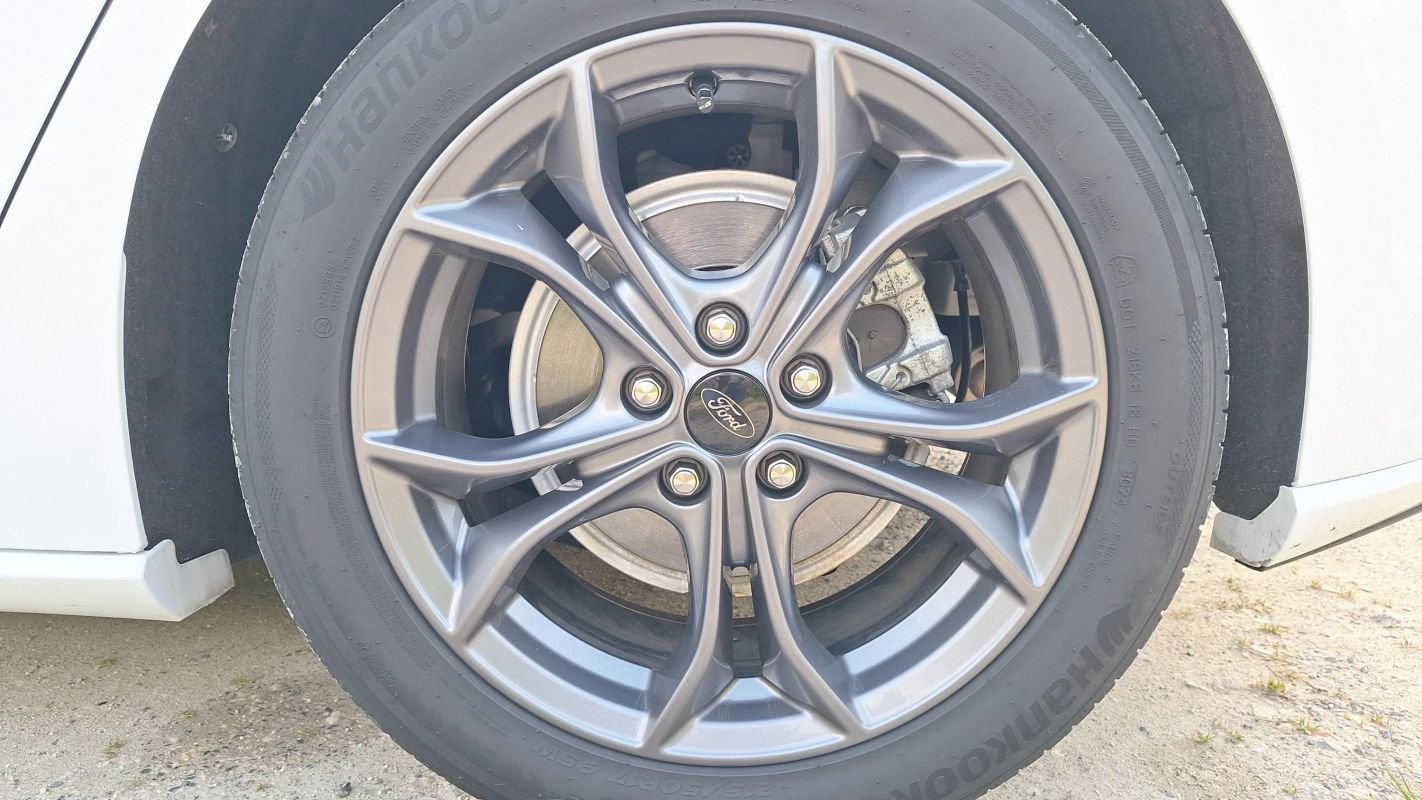 Ford Focus - Photo 19
