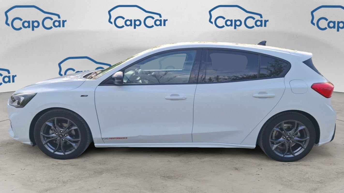 Ford Focus - Photo 2