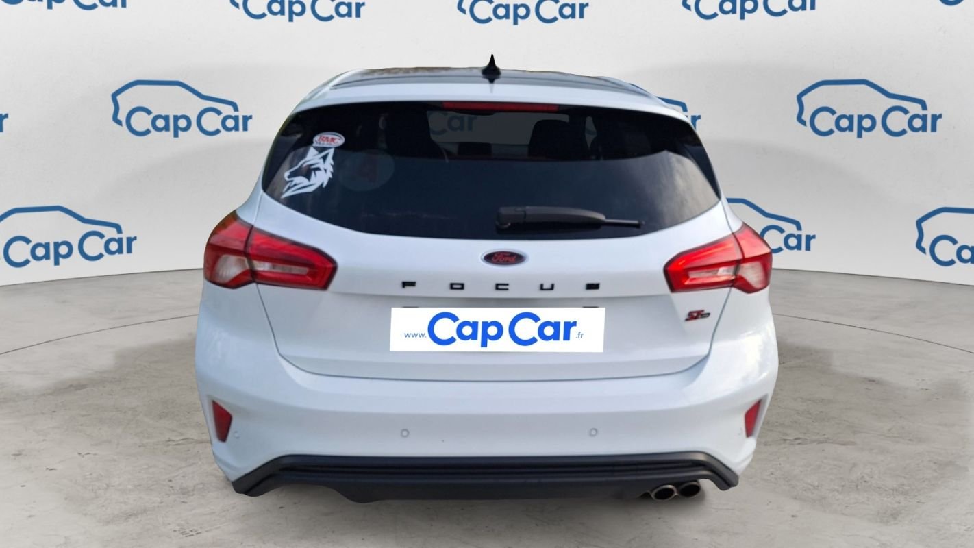Ford Focus - Photo 3