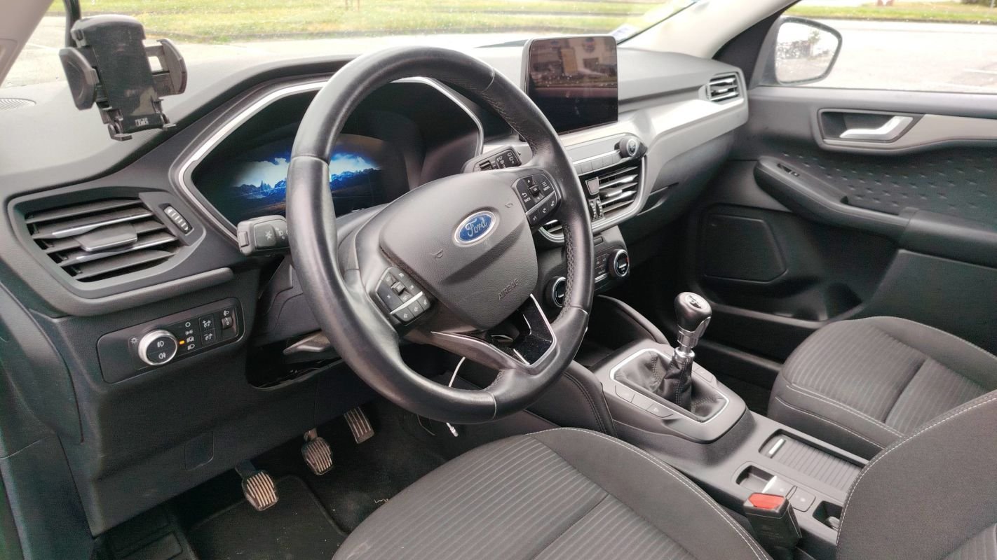 Ford Kuga - Photo 8