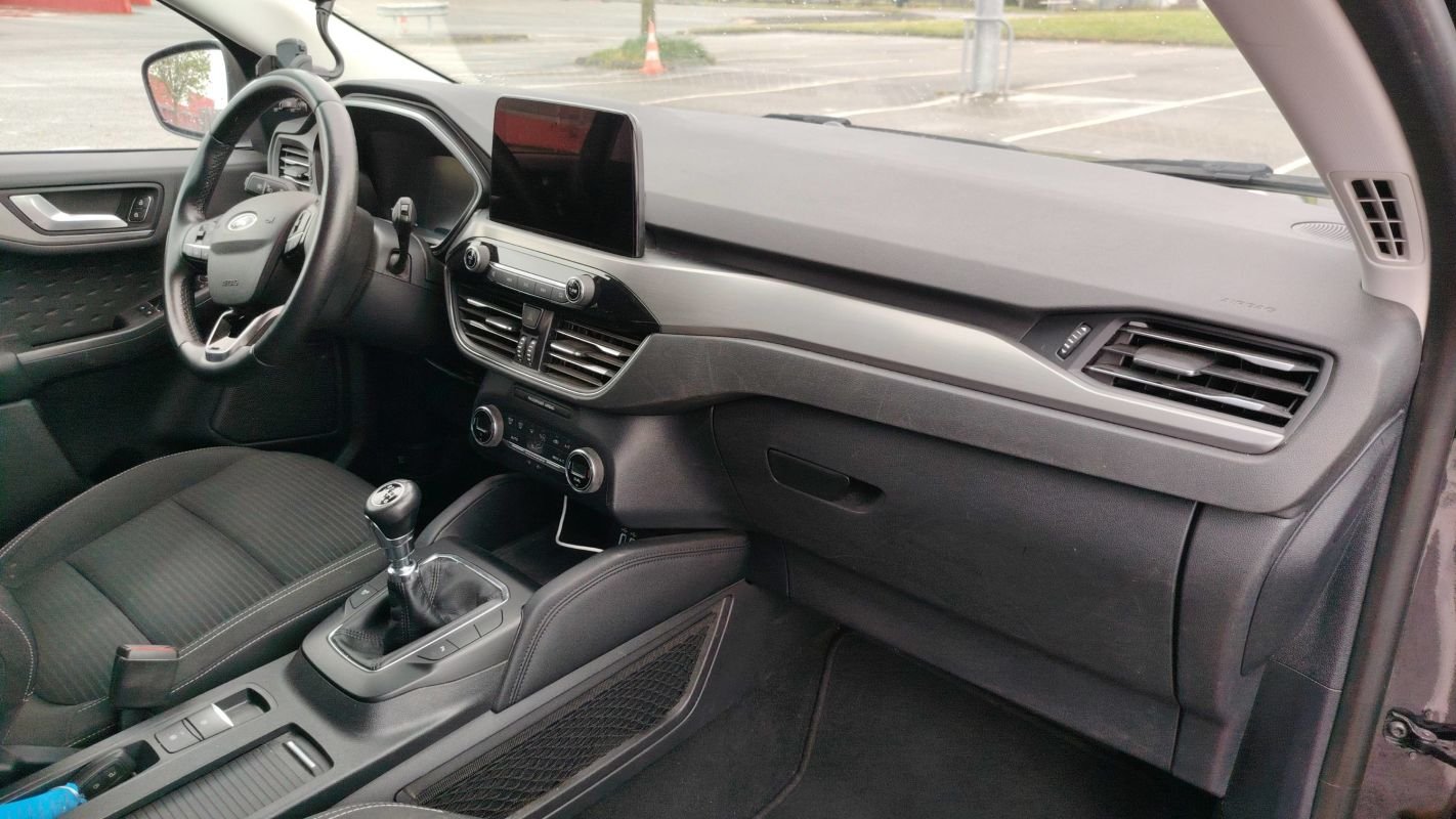 Ford Kuga - Photo 10