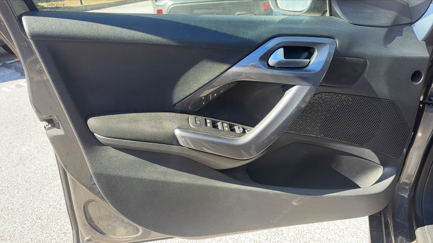 Peugeot 2008 - Photo 7
