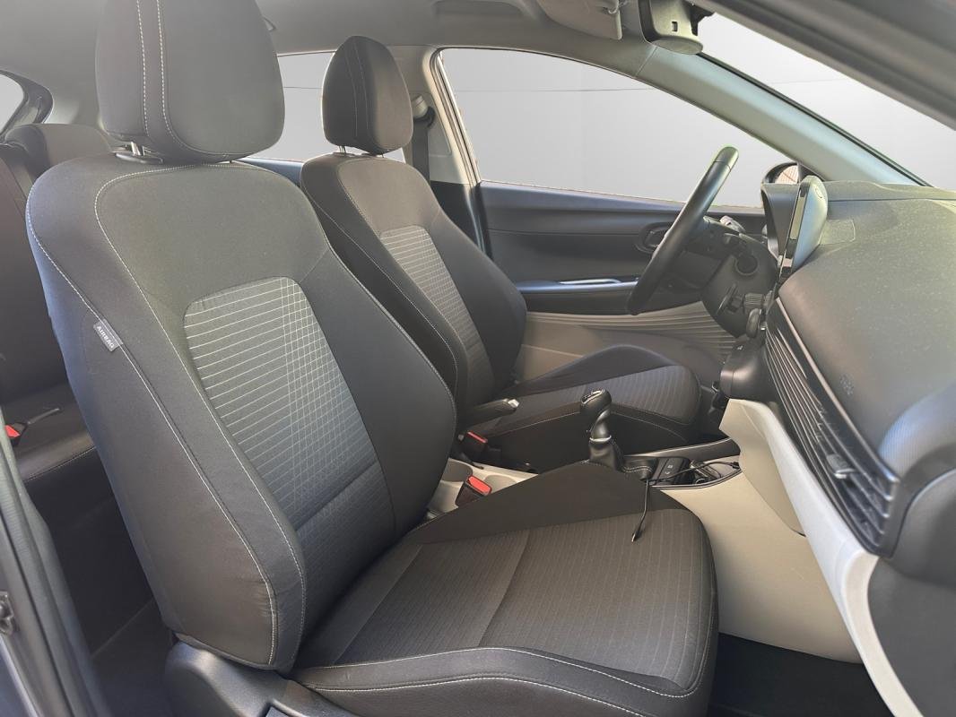 Hyundai i20 - Photo 19