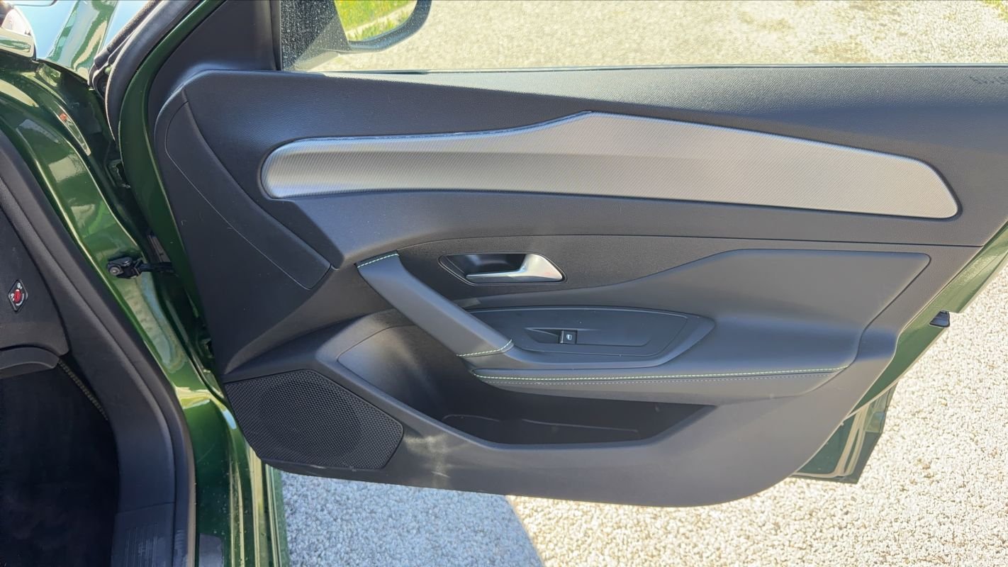 Peugeot 308 - Photo 23