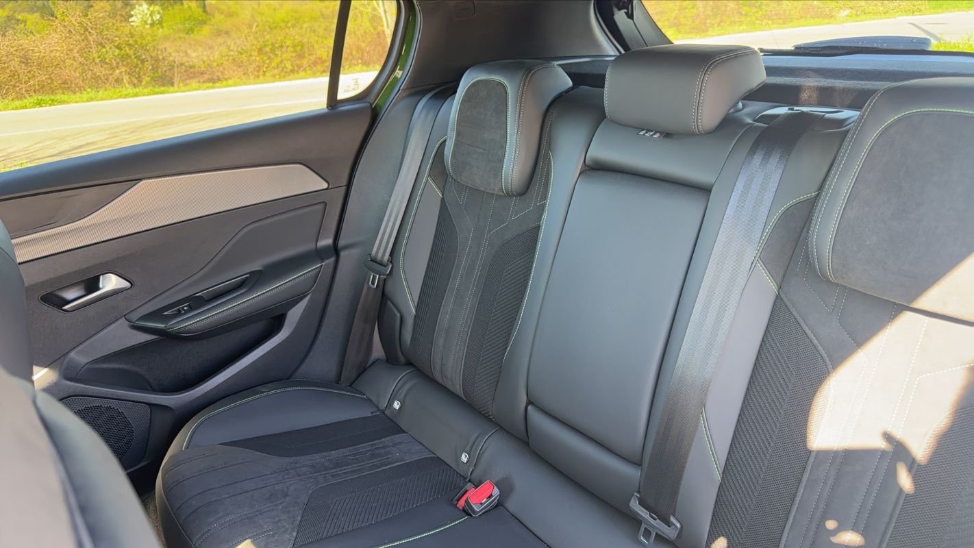 Peugeot 308 - Photo 9