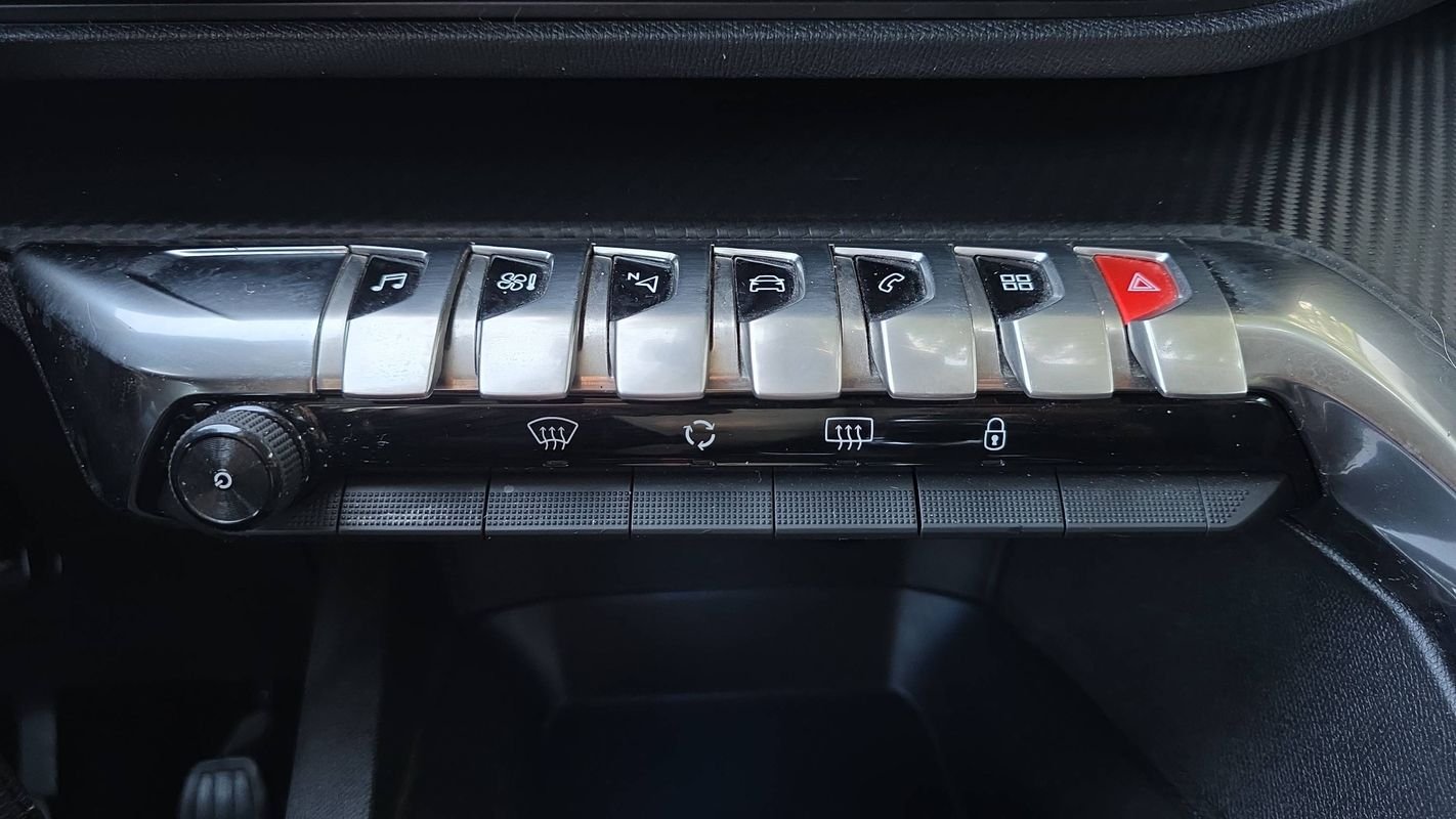 Peugeot 5008 - Photo 13