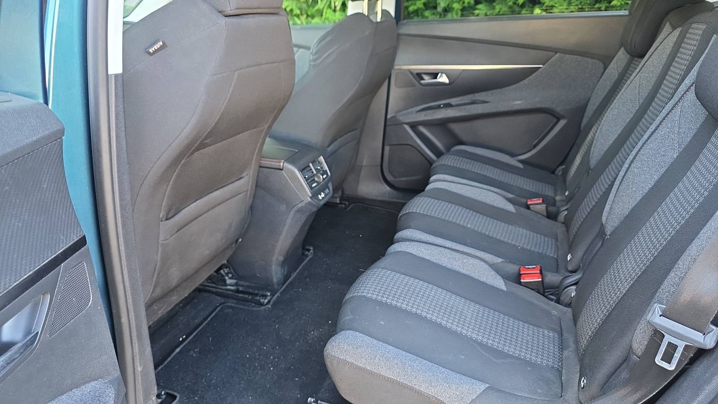 Peugeot 5008 - Photo 9