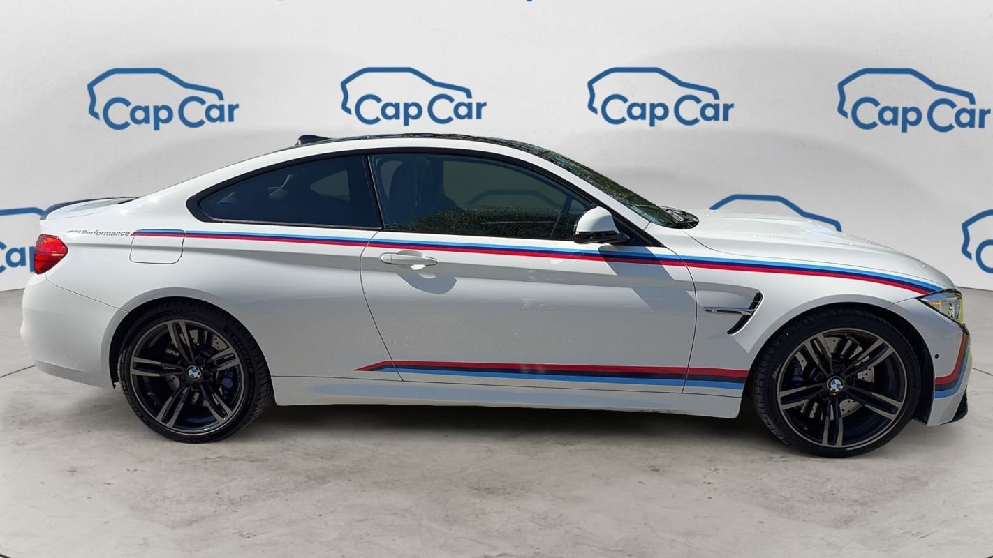 BMW M4 - Photo 4