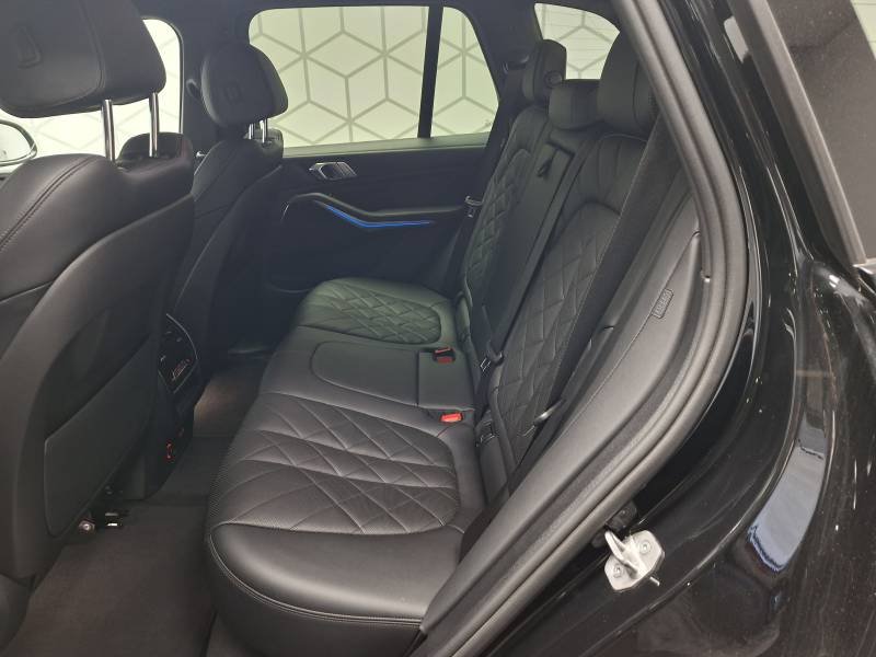 BMW X5 - Photo 19