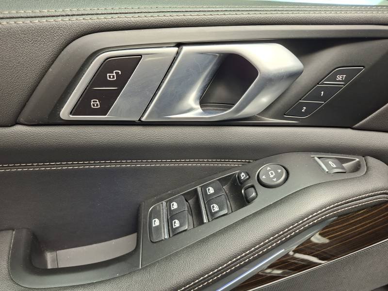 BMW X5 - Photo 22