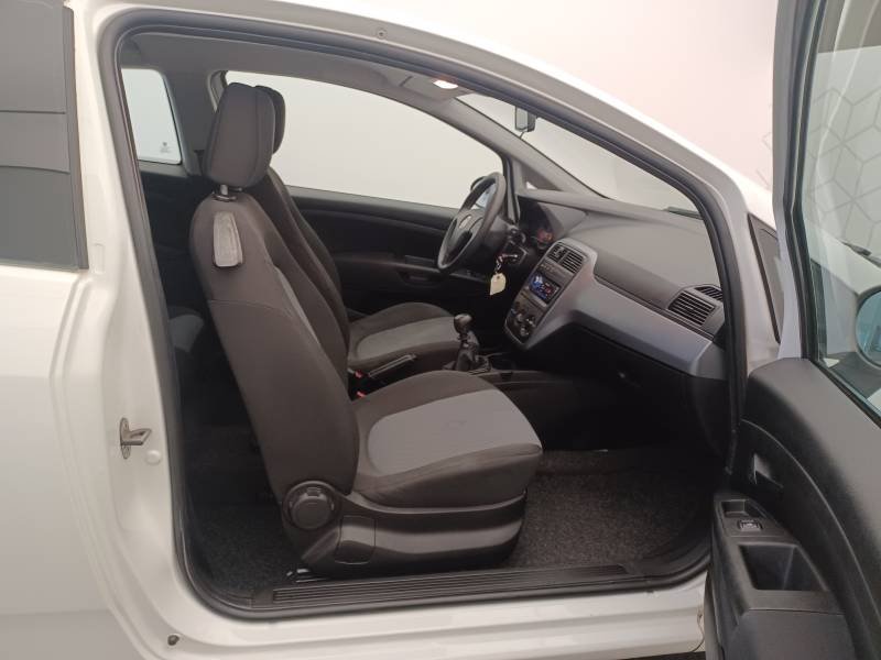 Fiat Grande Punto - Photo 14
