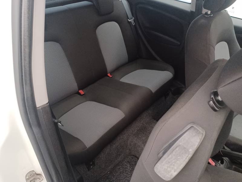 Fiat Grande Punto - Photo 15