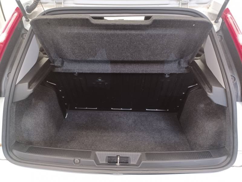 Fiat Grande Punto - Photo 16