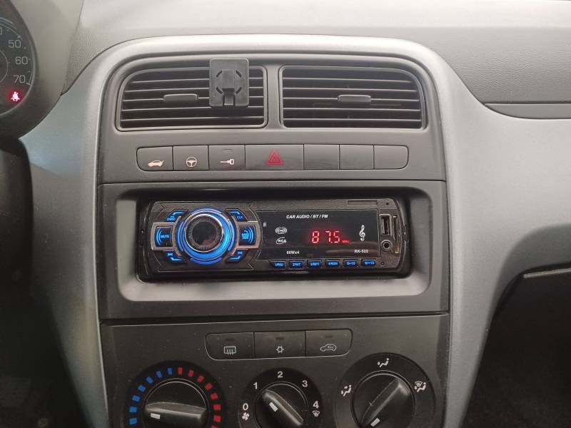 Fiat Grande Punto - Photo 18