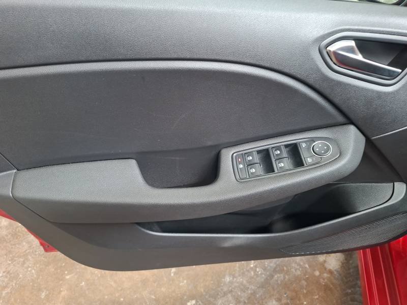 Renault Clio - Photo 22