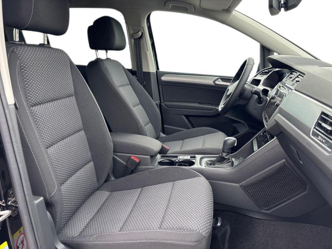 Volkswagen Touran - Photo 13