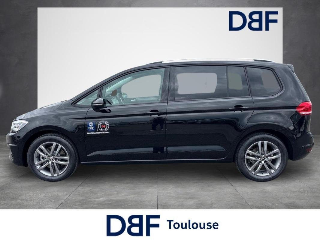 Volkswagen Touran - Photo 2