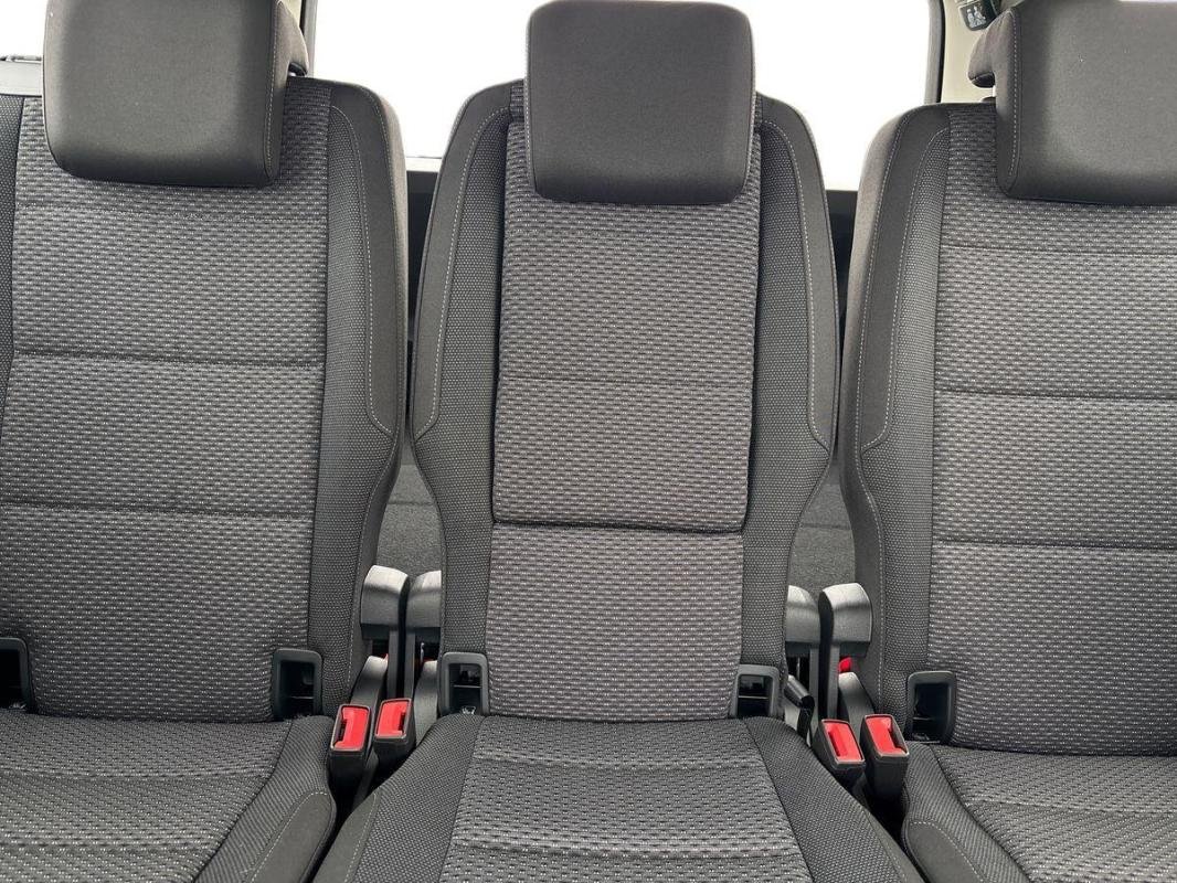 Volkswagen Touran - Photo 22