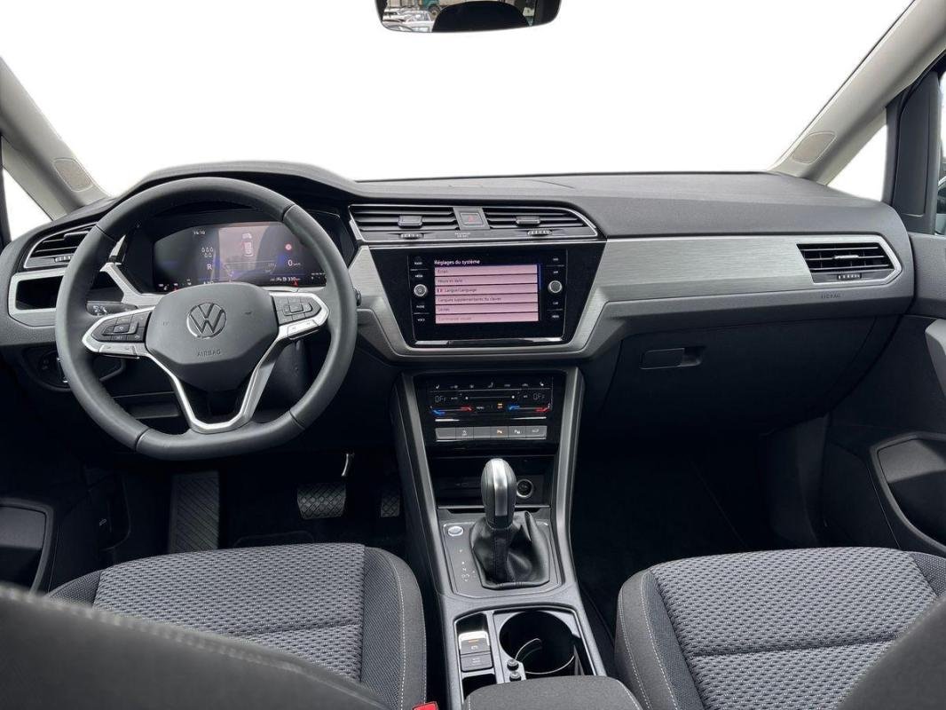 Volkswagen Touran - Photo 8