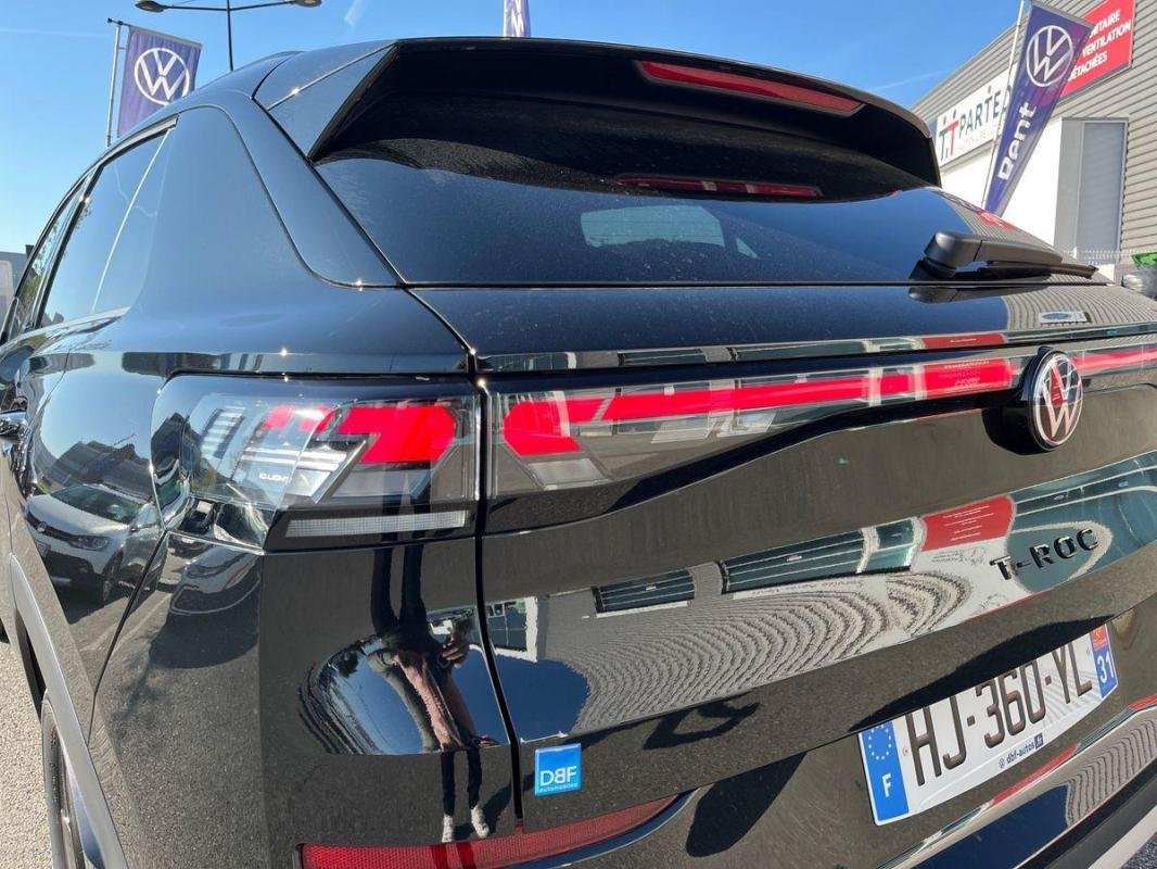Volkswagen T-Roc - Photo 16