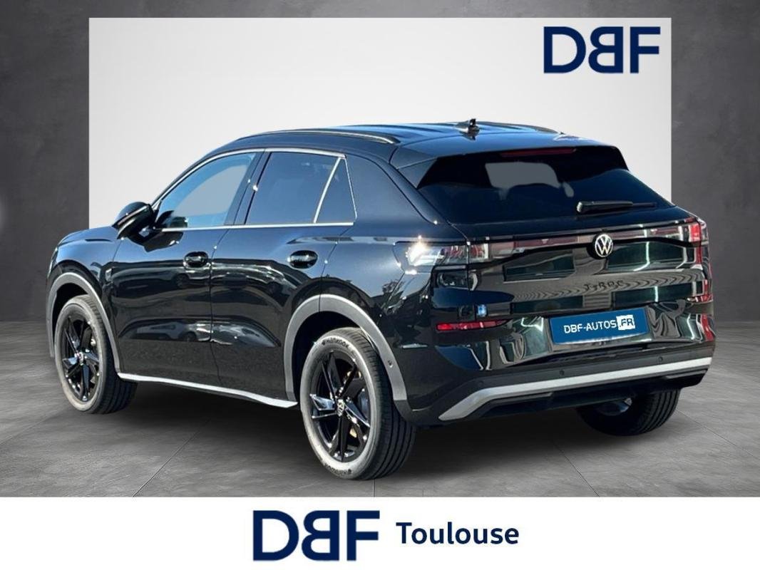 Volkswagen T-Roc - Photo 22