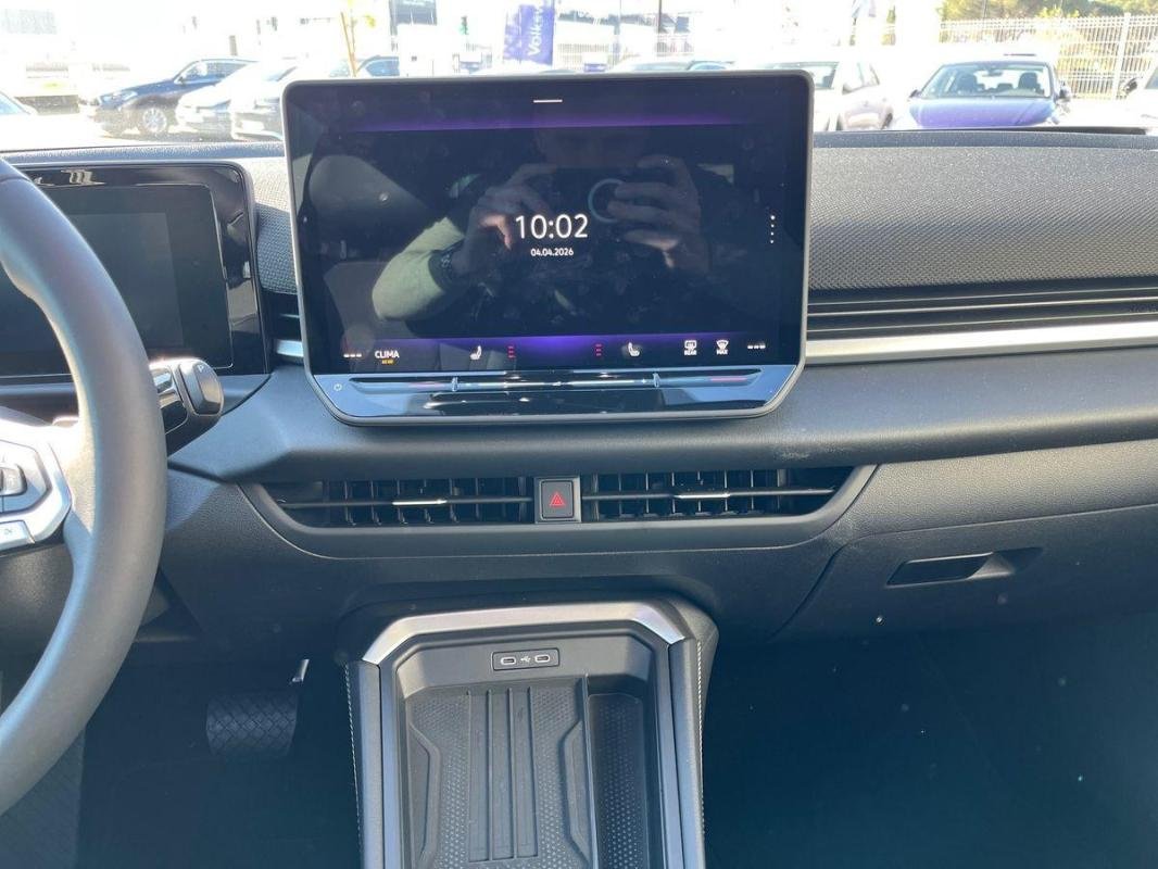 Volkswagen T-Roc - Photo 29