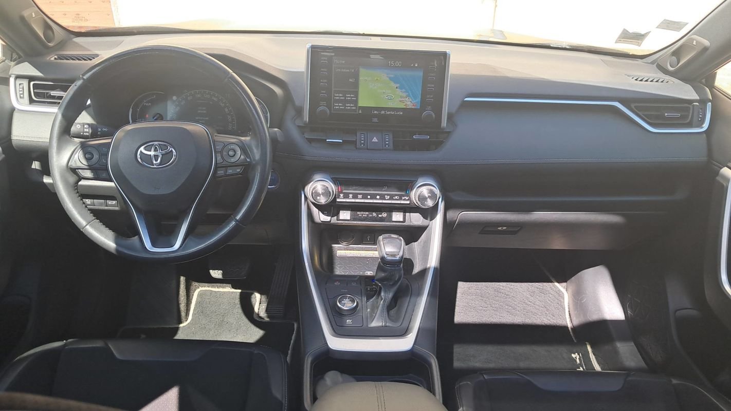 Toyota RAV4 - Photo 11