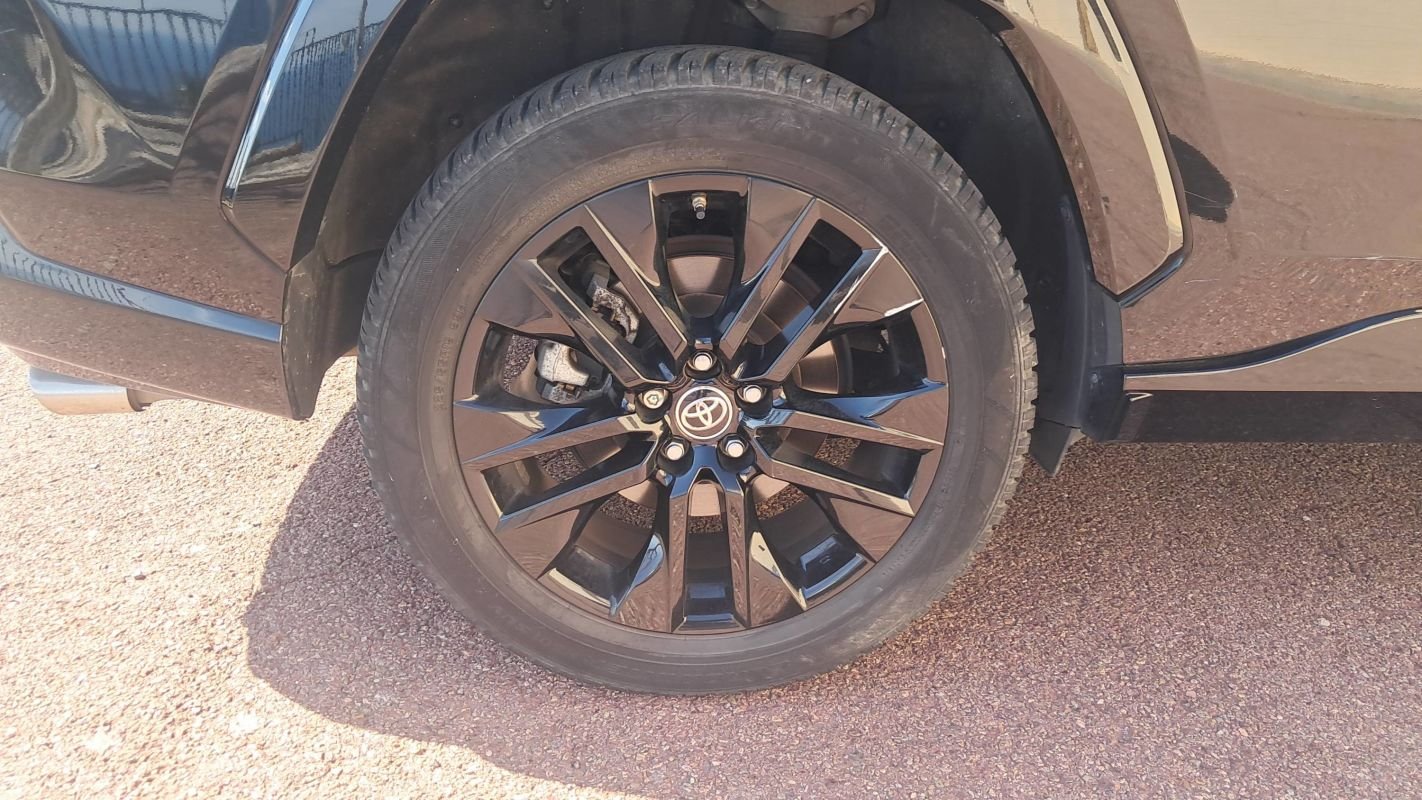 Toyota RAV4 - Photo 16