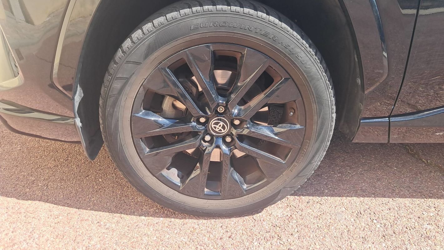 Toyota RAV4 - Photo 18