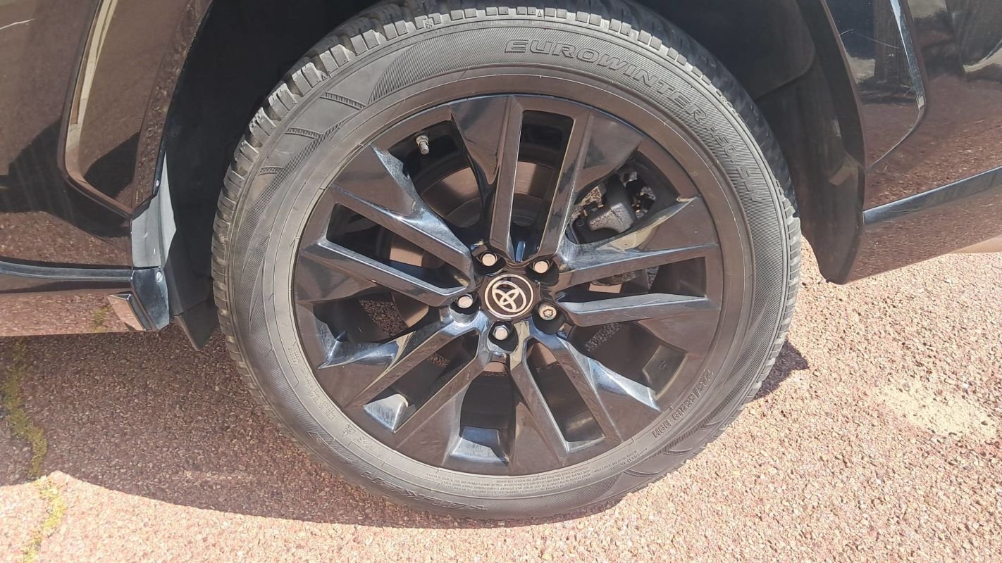 Toyota RAV4 - Photo 19