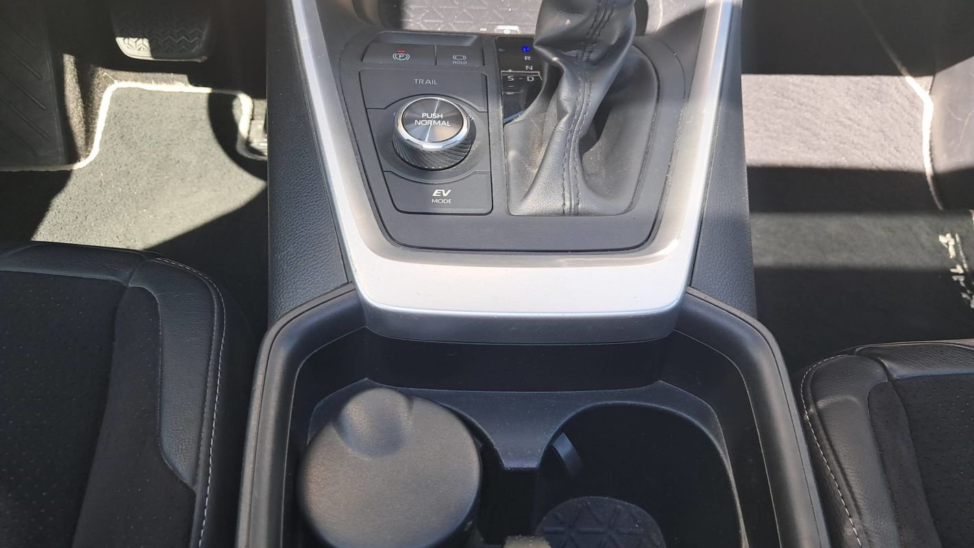Toyota RAV4 - Photo 29