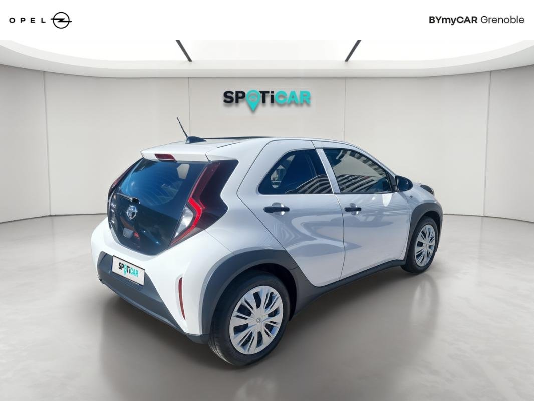 Toyota aygo x - Photo 5