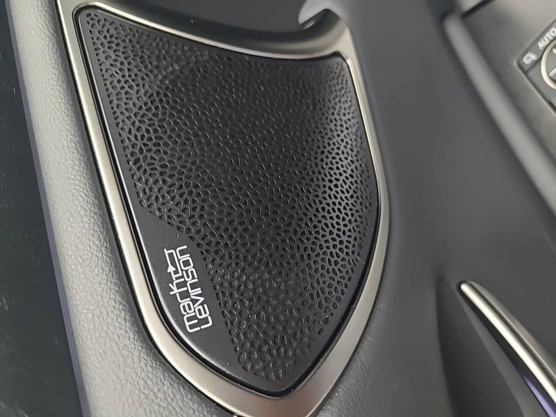 Lexus ES - Photo 18
