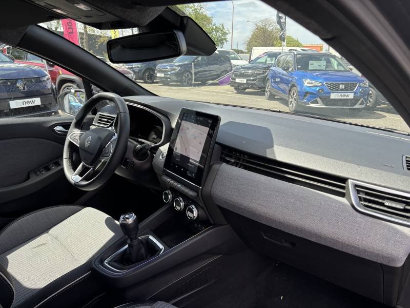 Renault Clio - Photo 17