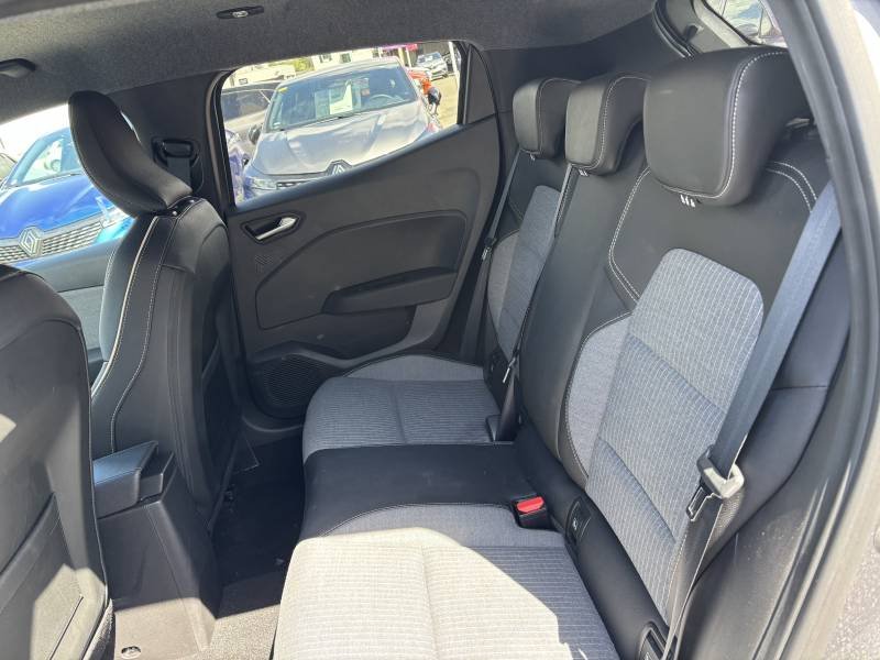 Renault Clio - Photo 26