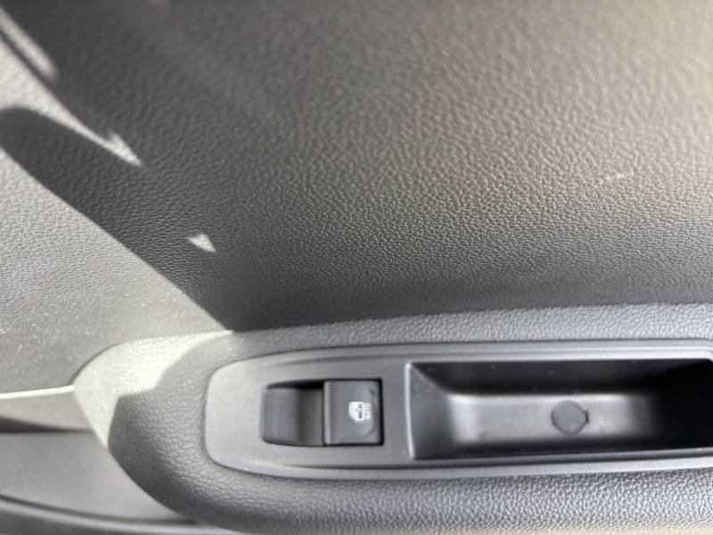 Renault Clio - Photo 18