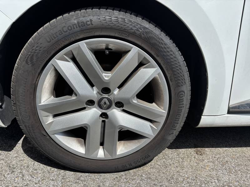 Renault Clio - Photo 36