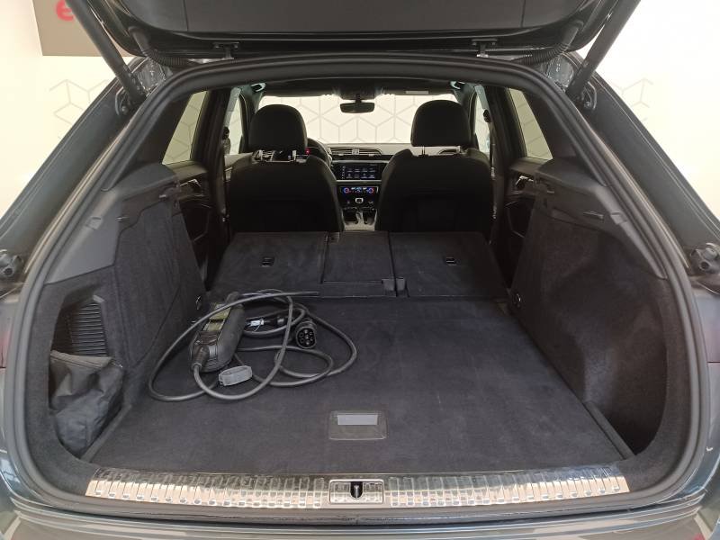 Audi Q3 - Photo 17