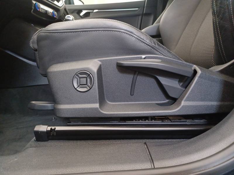 Audi Q3 - Photo 32