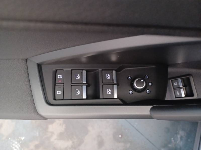 Audi Q3 - Photo 33