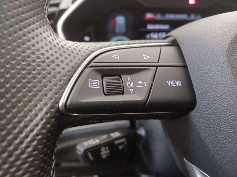 Audi Q3 - Photo 36