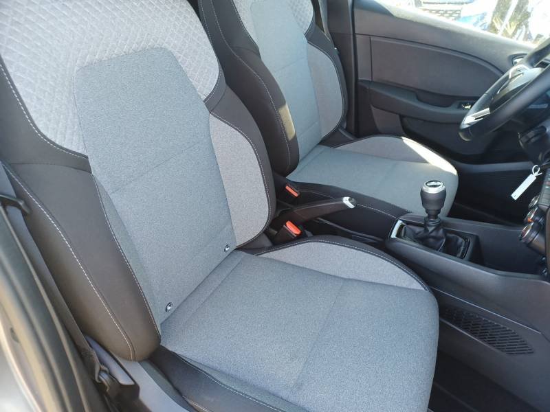 Renault Clio - Photo 22