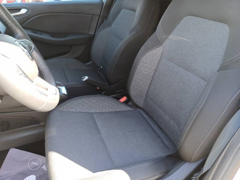 Renault Clio - Photo 24