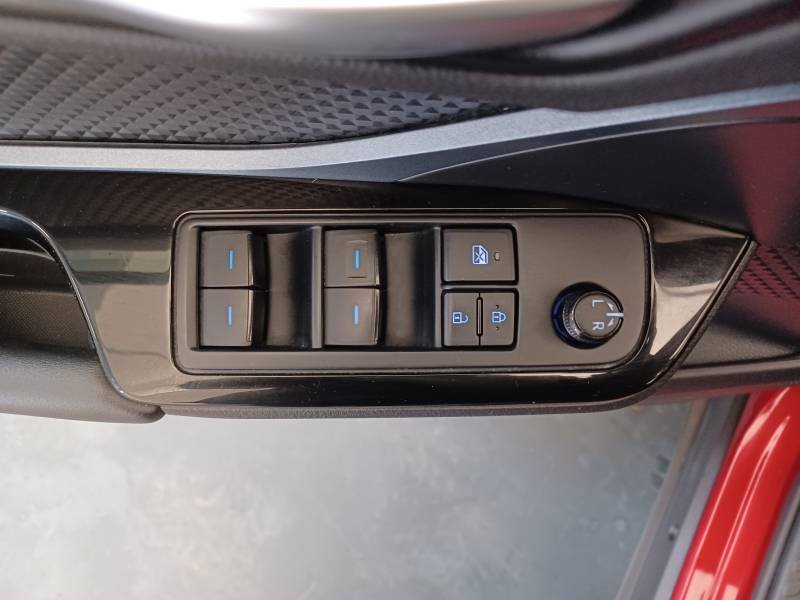 Toyota C-HR - Photo 32