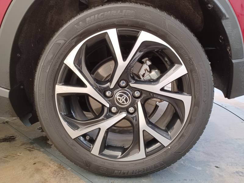 Toyota C-HR - Photo 8