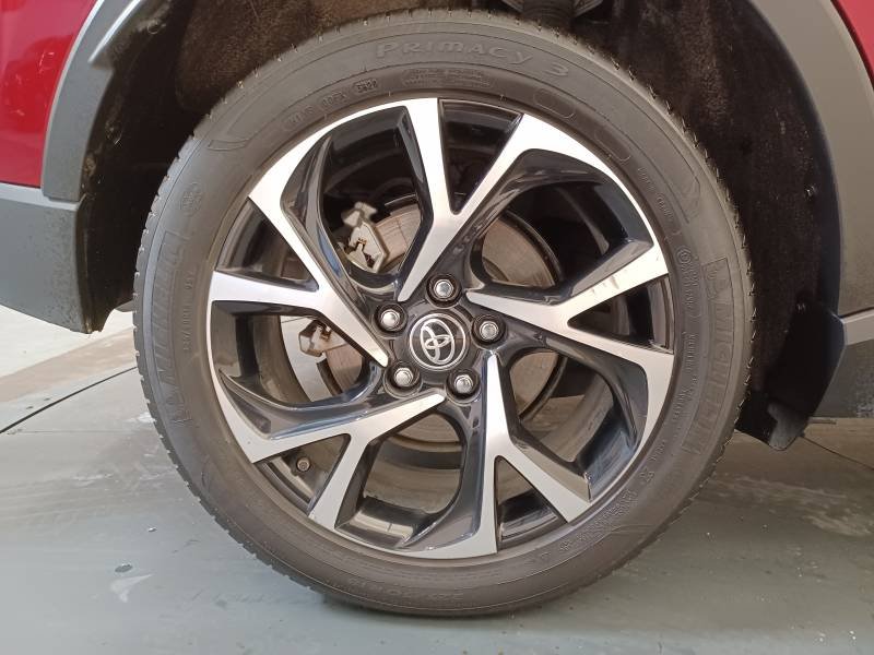 Toyota C-HR - Photo 9